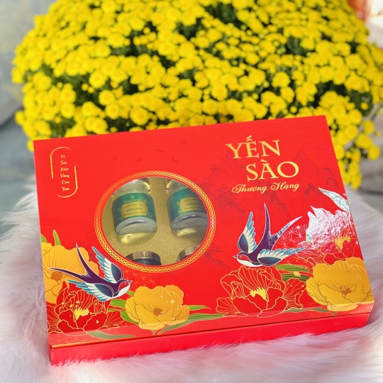 Hộp quà đỏ VIP 2 