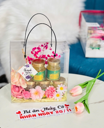 Set quà tặng yến 8/3 - 20/10