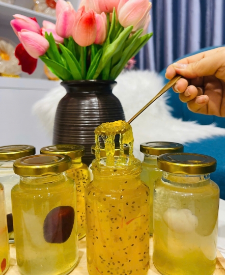 Yến chưng nóng